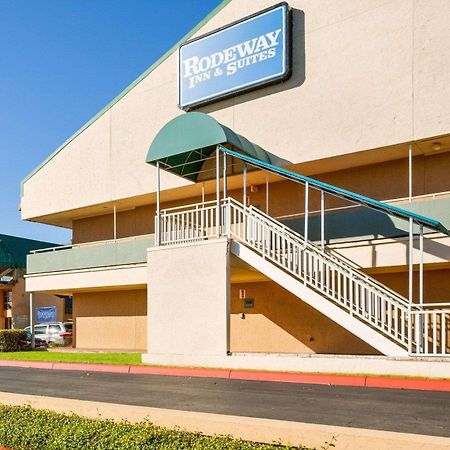סן אנטוניו Rodeway Inn & Suites South Of Fiesta Park מראה חיצוני תמונה