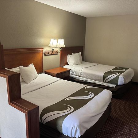 סן אנטוניו Rodeway Inn & Suites South Of Fiesta Park מראה חיצוני תמונה