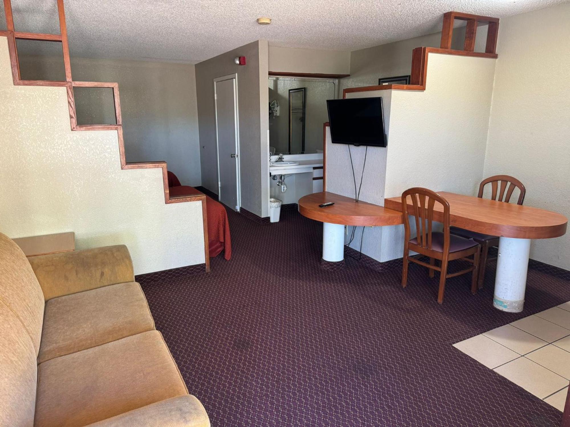 סן אנטוניו Rodeway Inn & Suites South Of Fiesta Park מראה חיצוני תמונה
